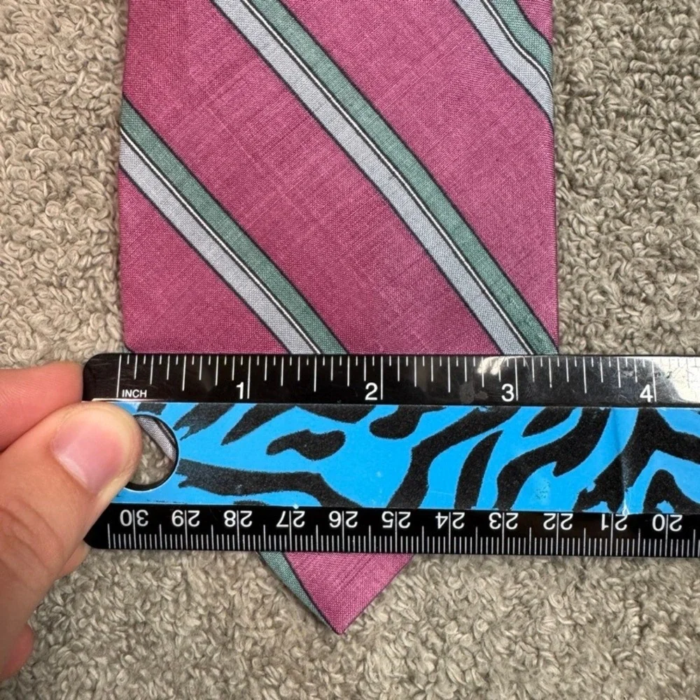 Lord & Taylor Kensington Mens Silk Striped Tie Pink Green Italy Honan Silk